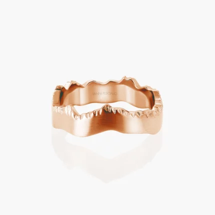 Swiss Mountain Hiver wedding rings in 18kt rose gold